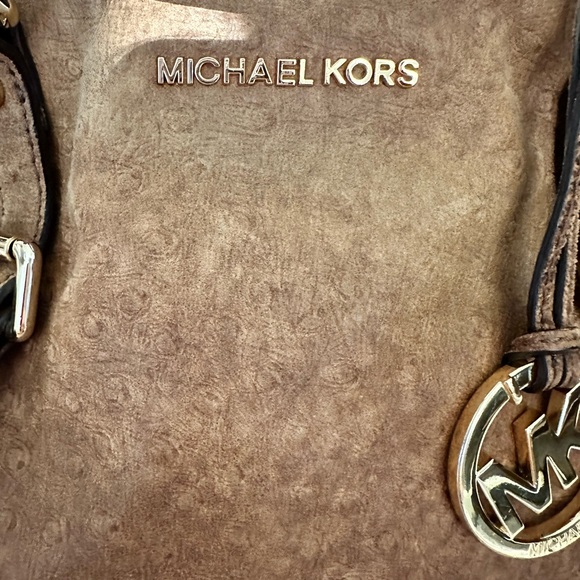 Michael Kors Extra Large Bedford Bowling Satchel - Picture 4 of 8